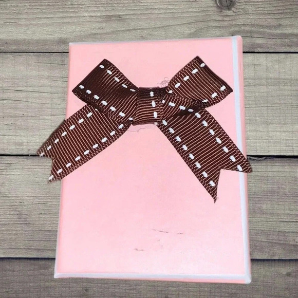 Stone Flower Collection Earrings With Box - Picture 5 of 6